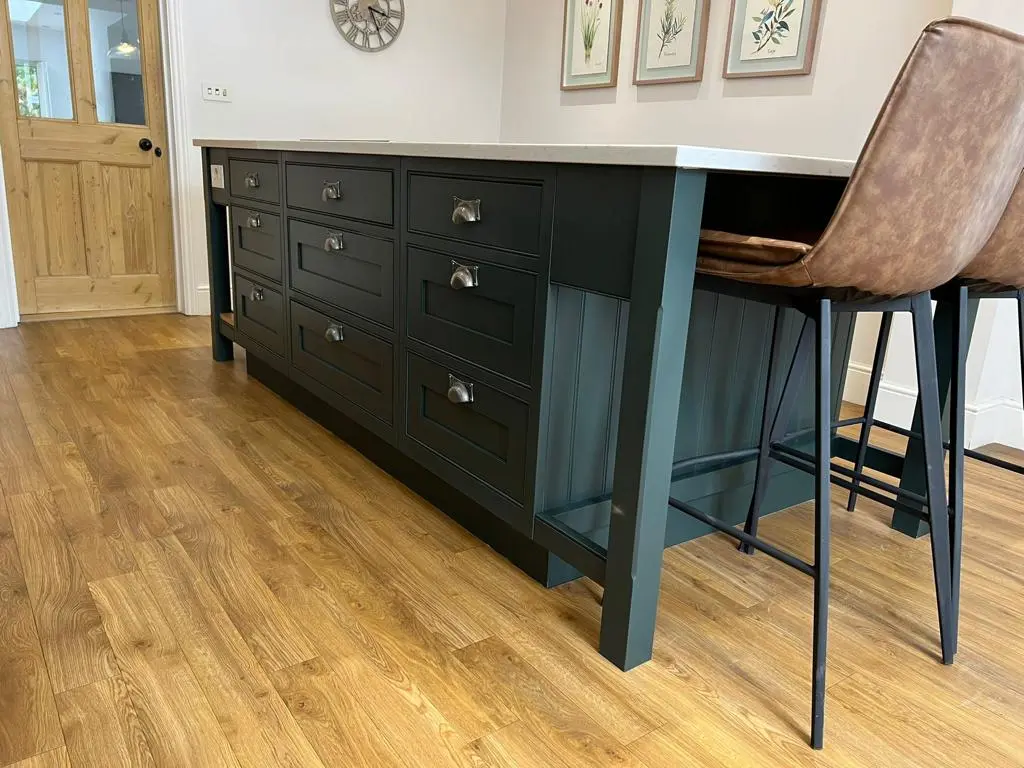 kitchen paint spraying Pembury